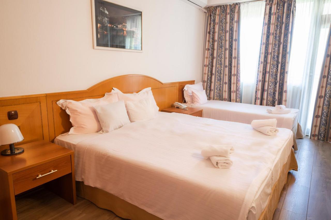 Hotel Tourist - Metropol Lake Resort Ohrid Exterior photo